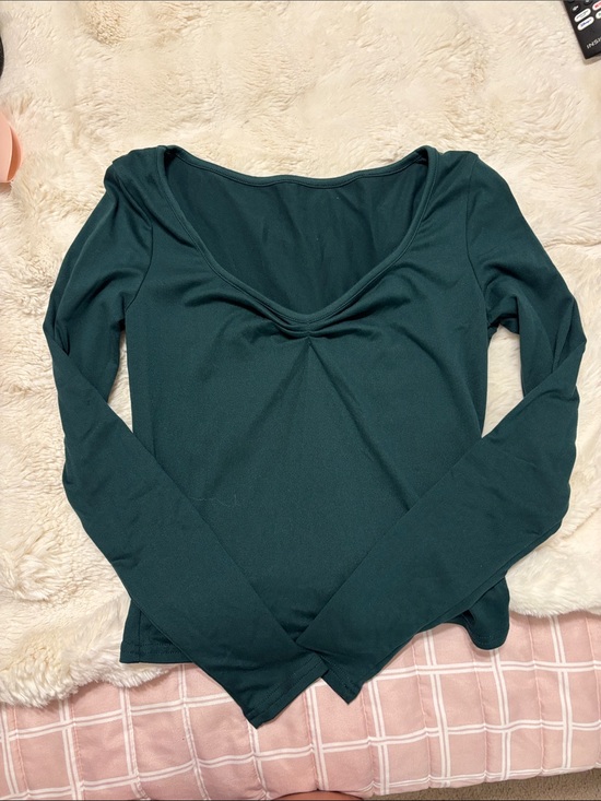 Tops - Women’s Dark Teal Long Sleeve Scoop Neck Top
